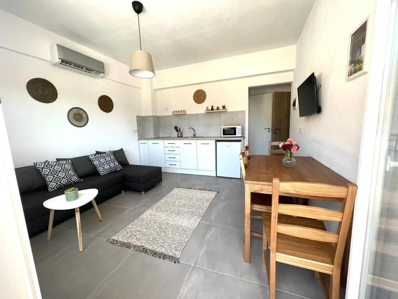 Sithonian Suites آغيوس نيكولاوس شقة